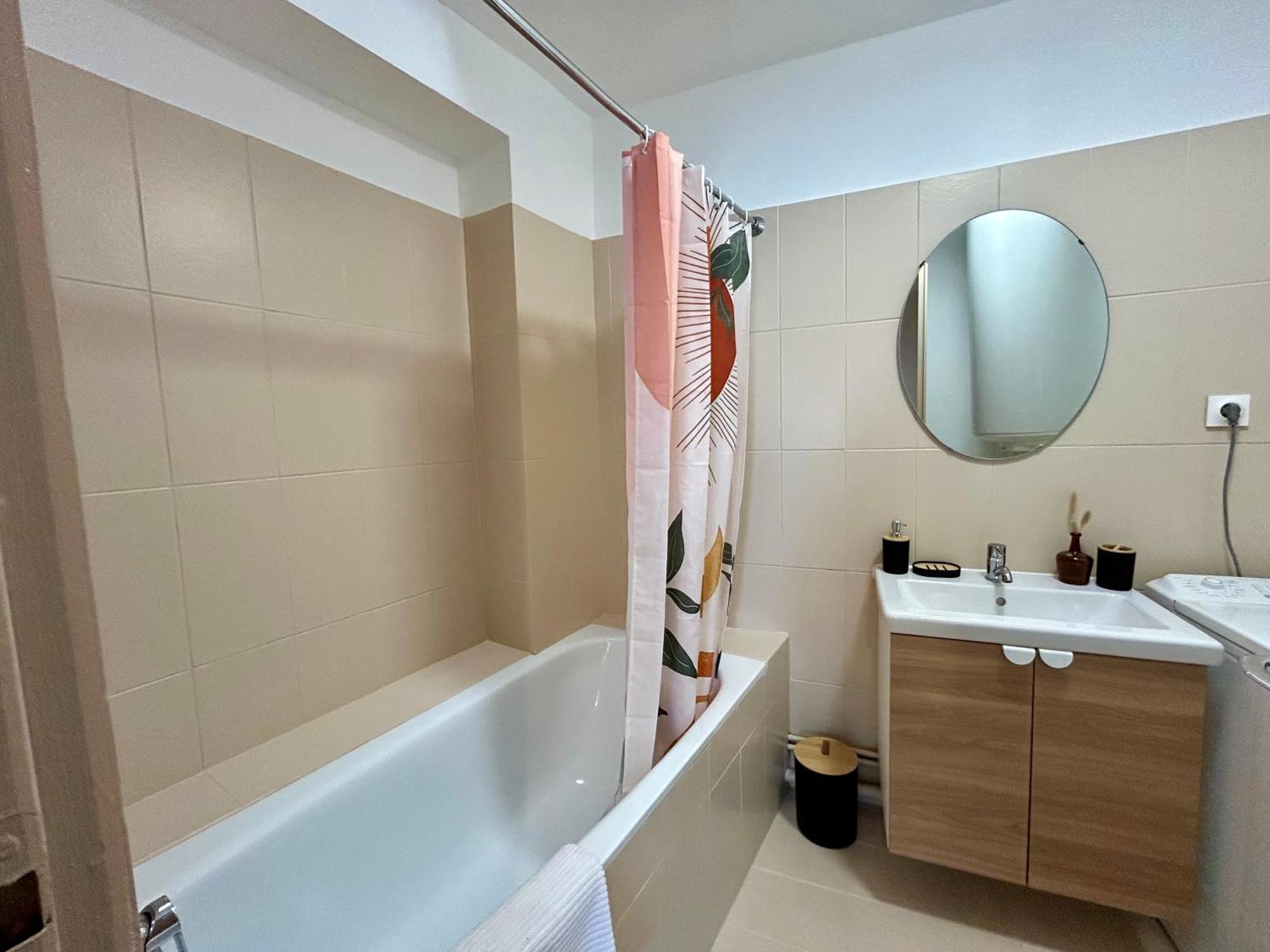 Douce Agathe - Duo-Groupe, Chaleureux, Tram 200M, Centre 10Min Apartment Strasbourg Exterior foto
